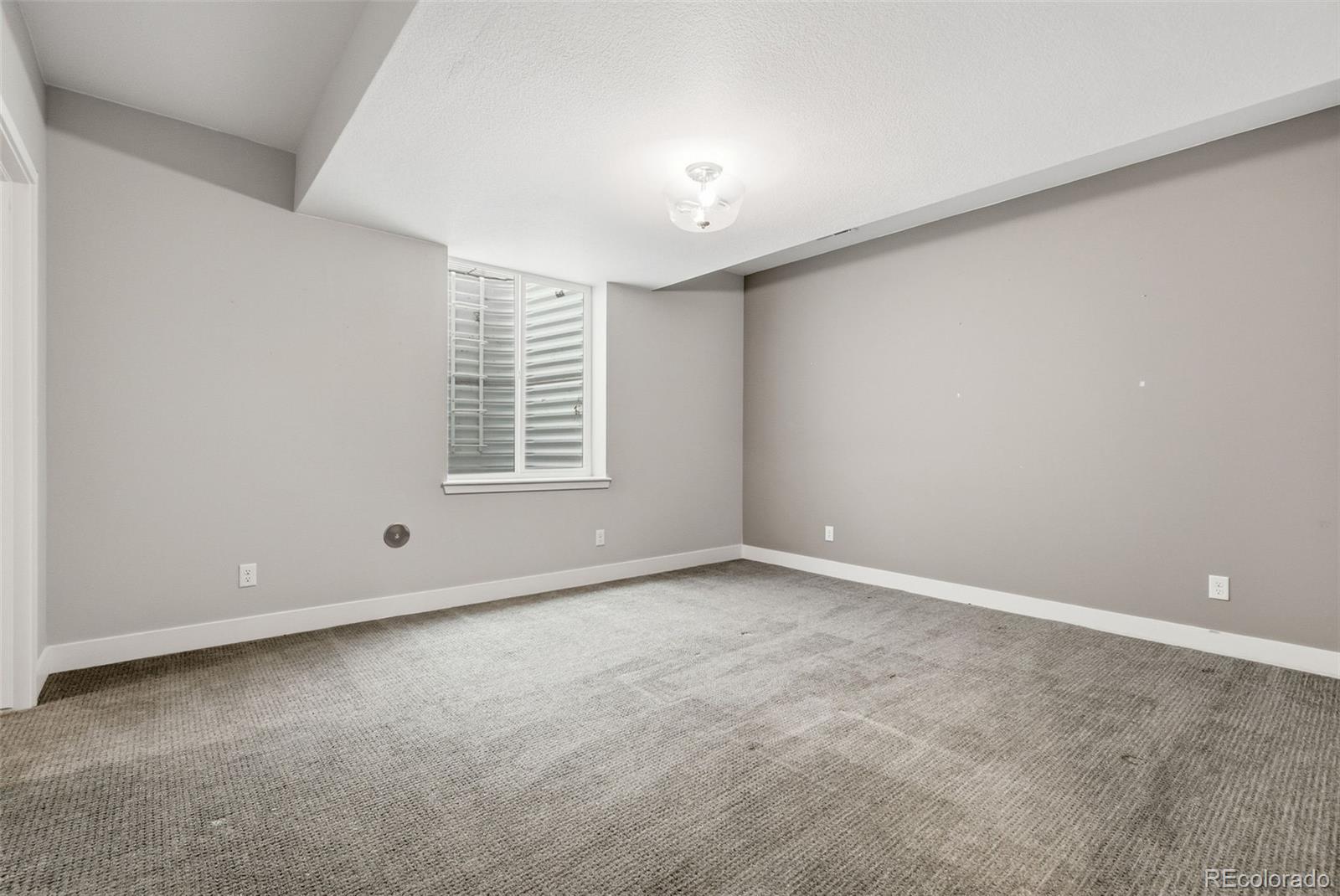 1133 Acadia Circle