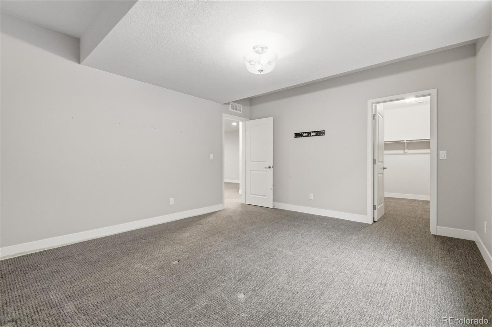 1133 Acadia Circle