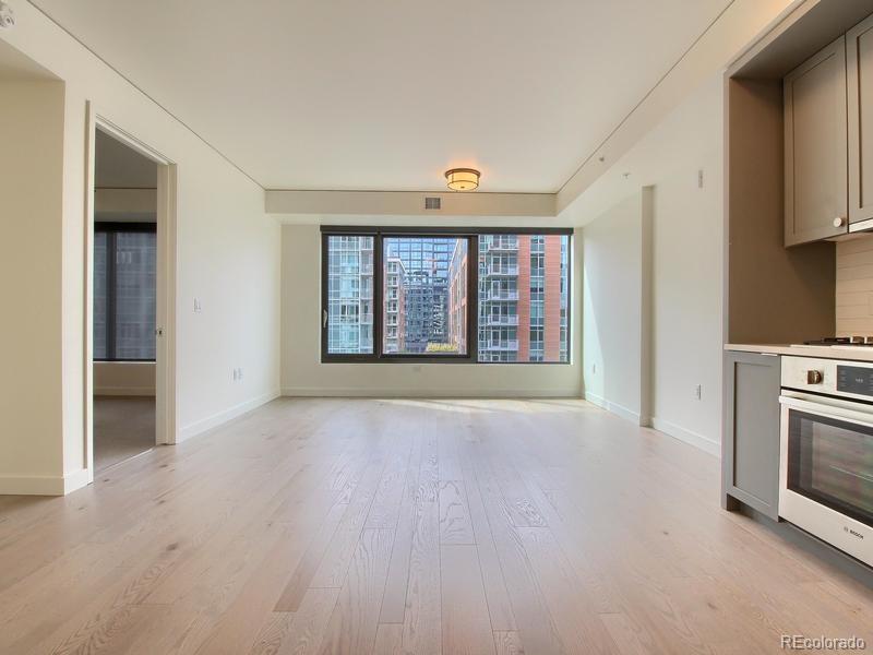 1750 Wewatta Street Unit: 927