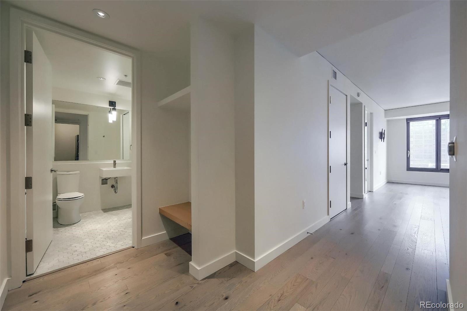 1750 Wewatta Street Unit: 927