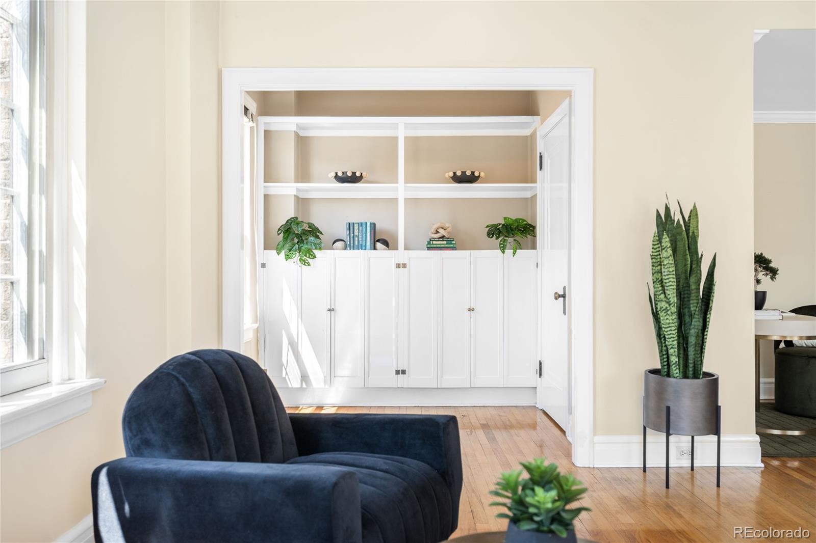 99 S Downing Street Unit: 101