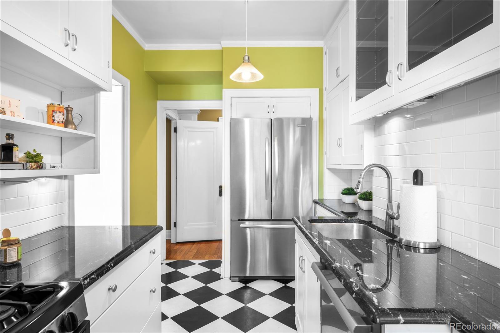 99 S Downing Street Unit: 101