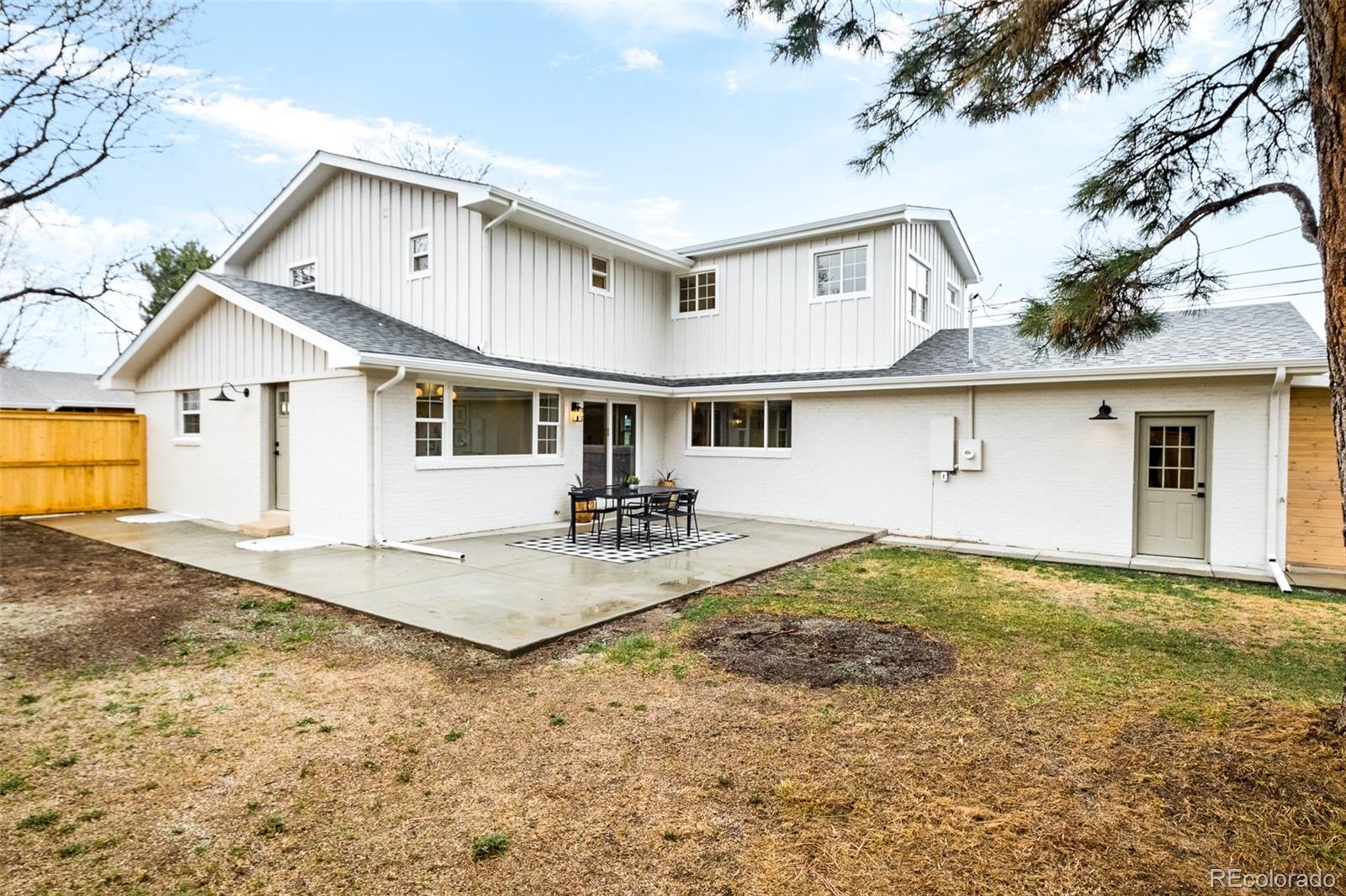 3000 S Gaylord Street