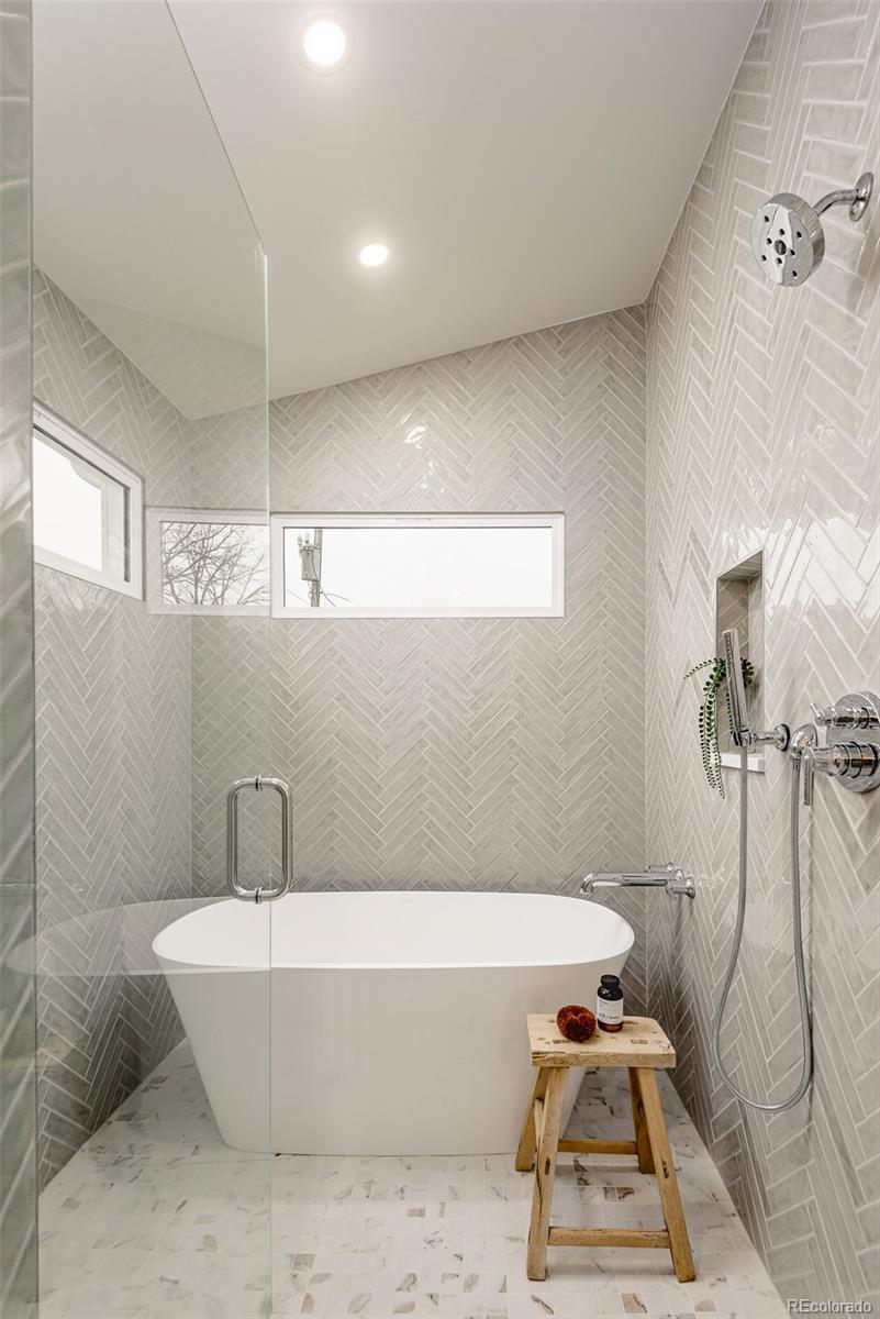 3000 S Gaylord Street