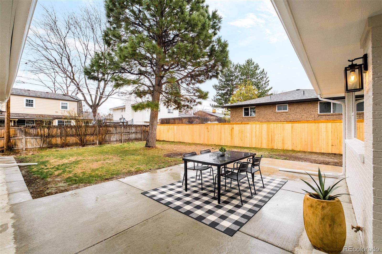 3000 S Gaylord Street