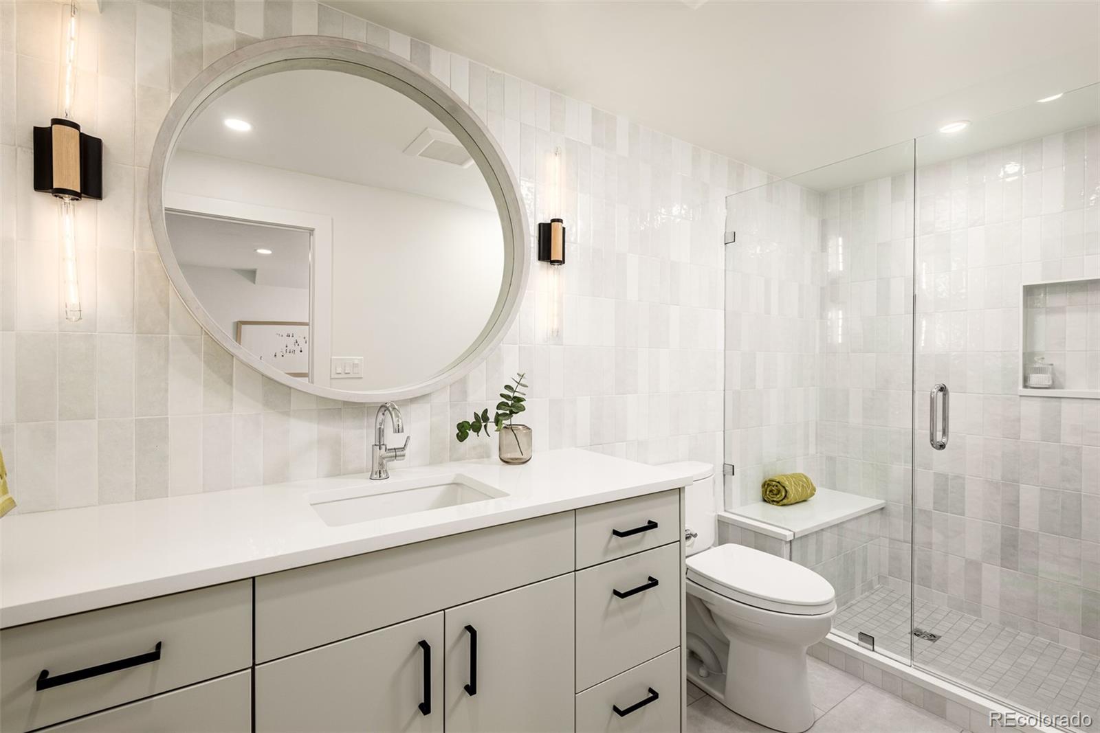 3000 S Gaylord Street