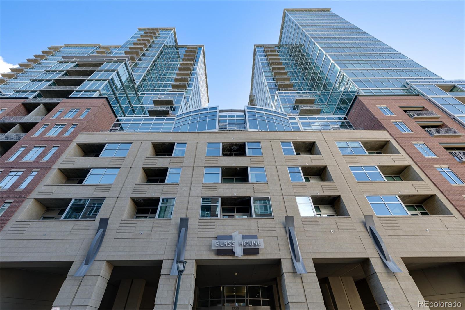 1700 Bassett Street Unit: 1916
