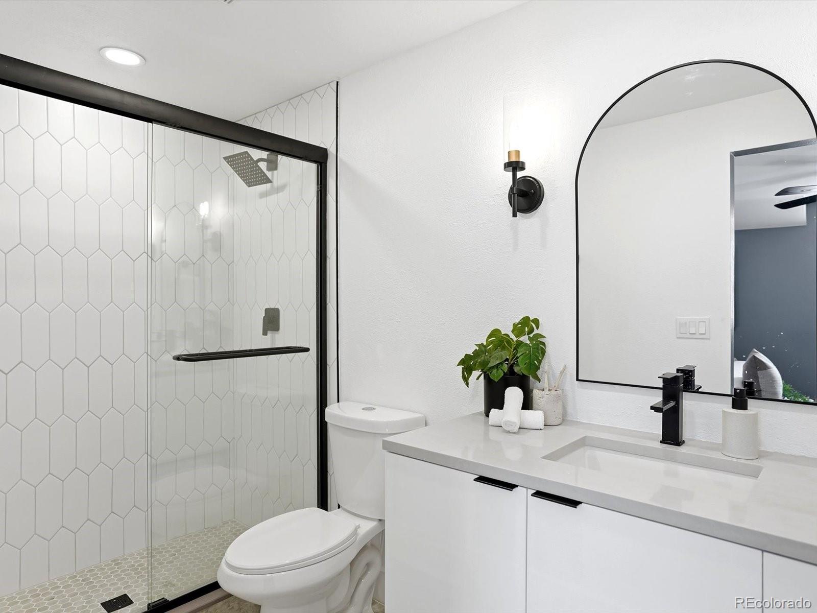 2544 S Krameria Street