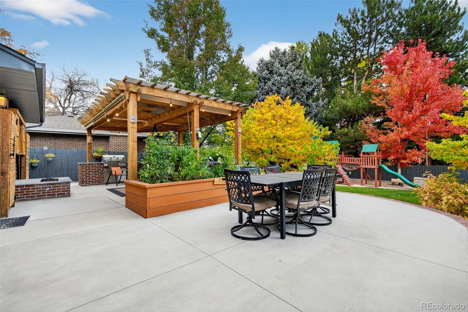 2544 S Krameria Street