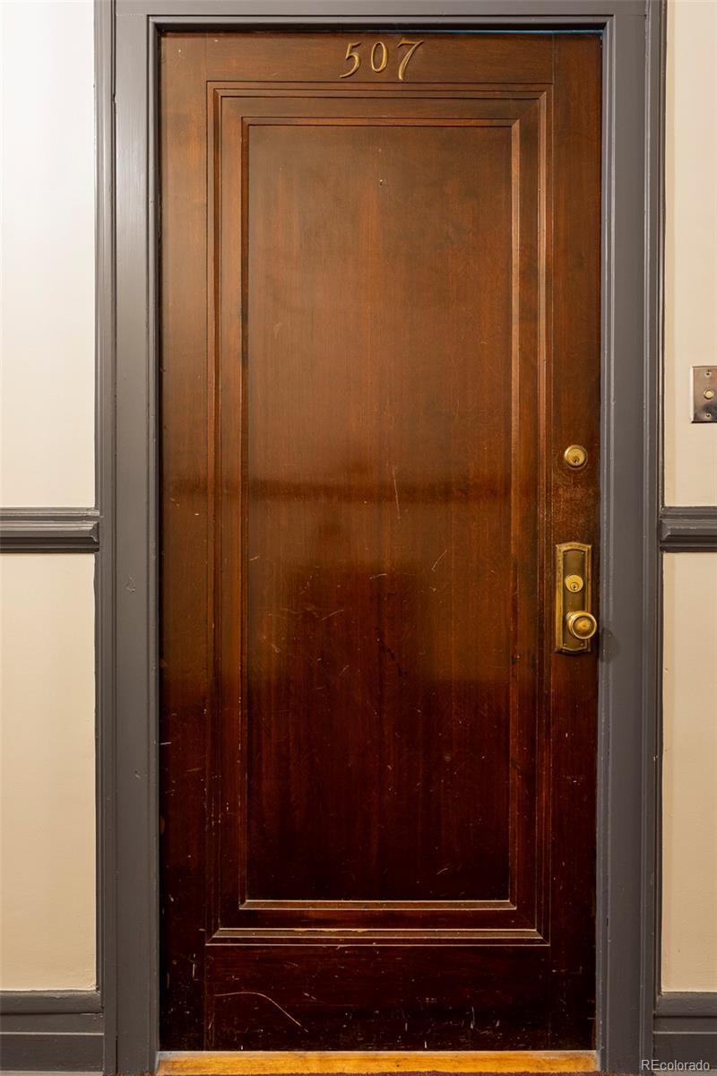 99 S Downing Street Unit: 507