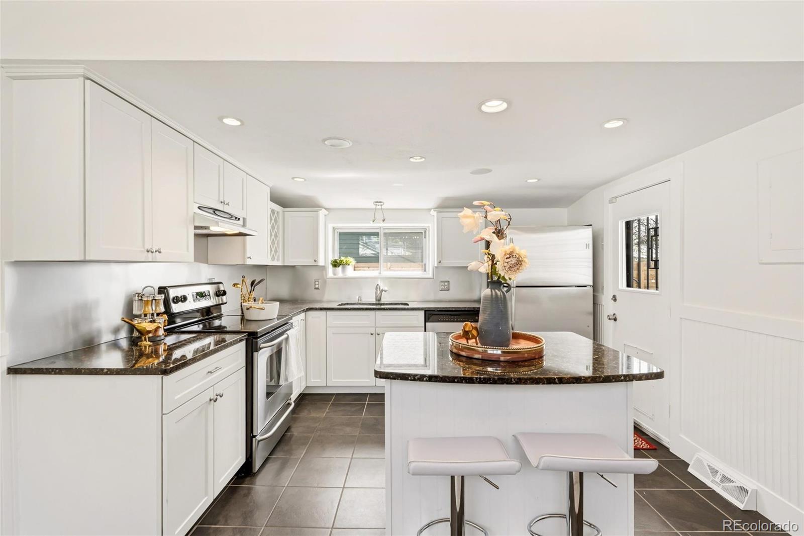 4137 Winona Court