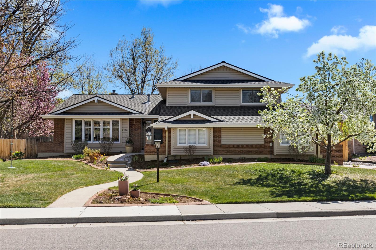 6166 S Eudora Way