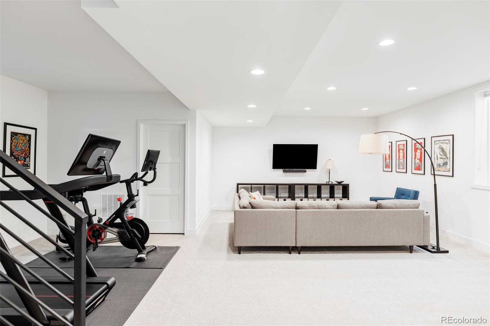 1446 S Gaylord Street