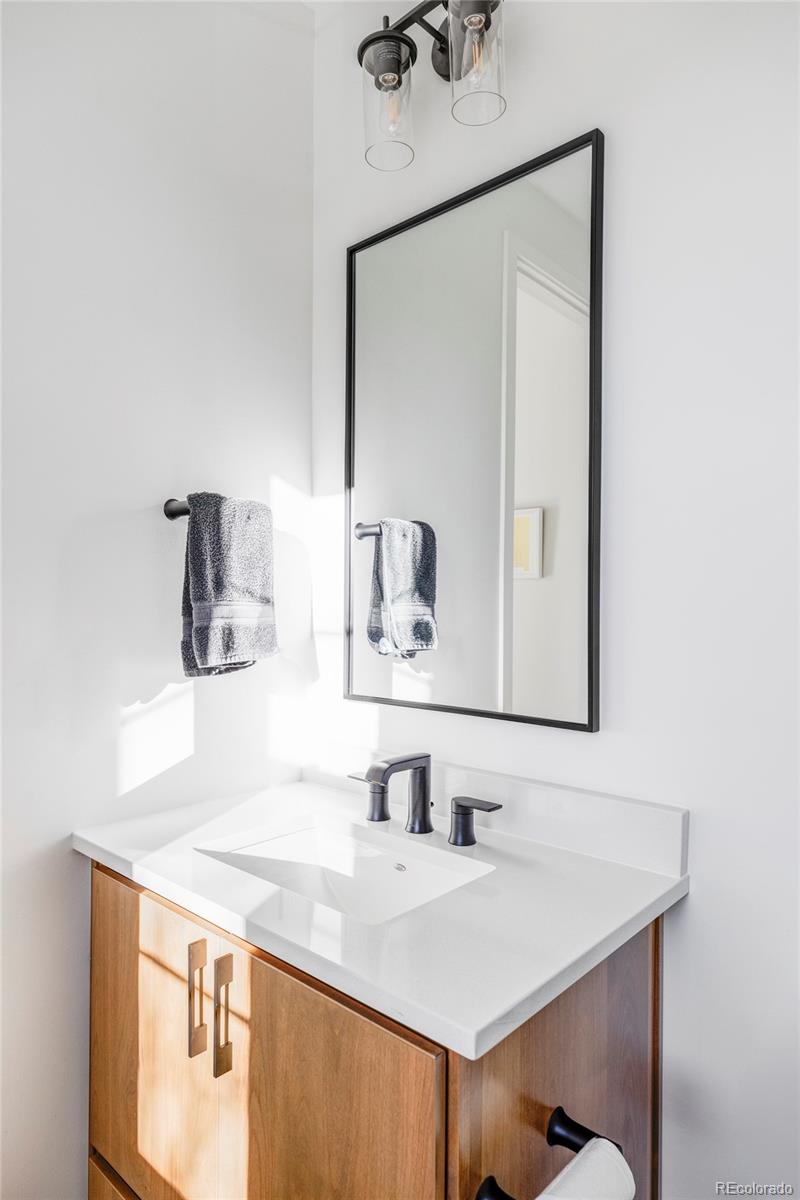 1446 S Gaylord Street