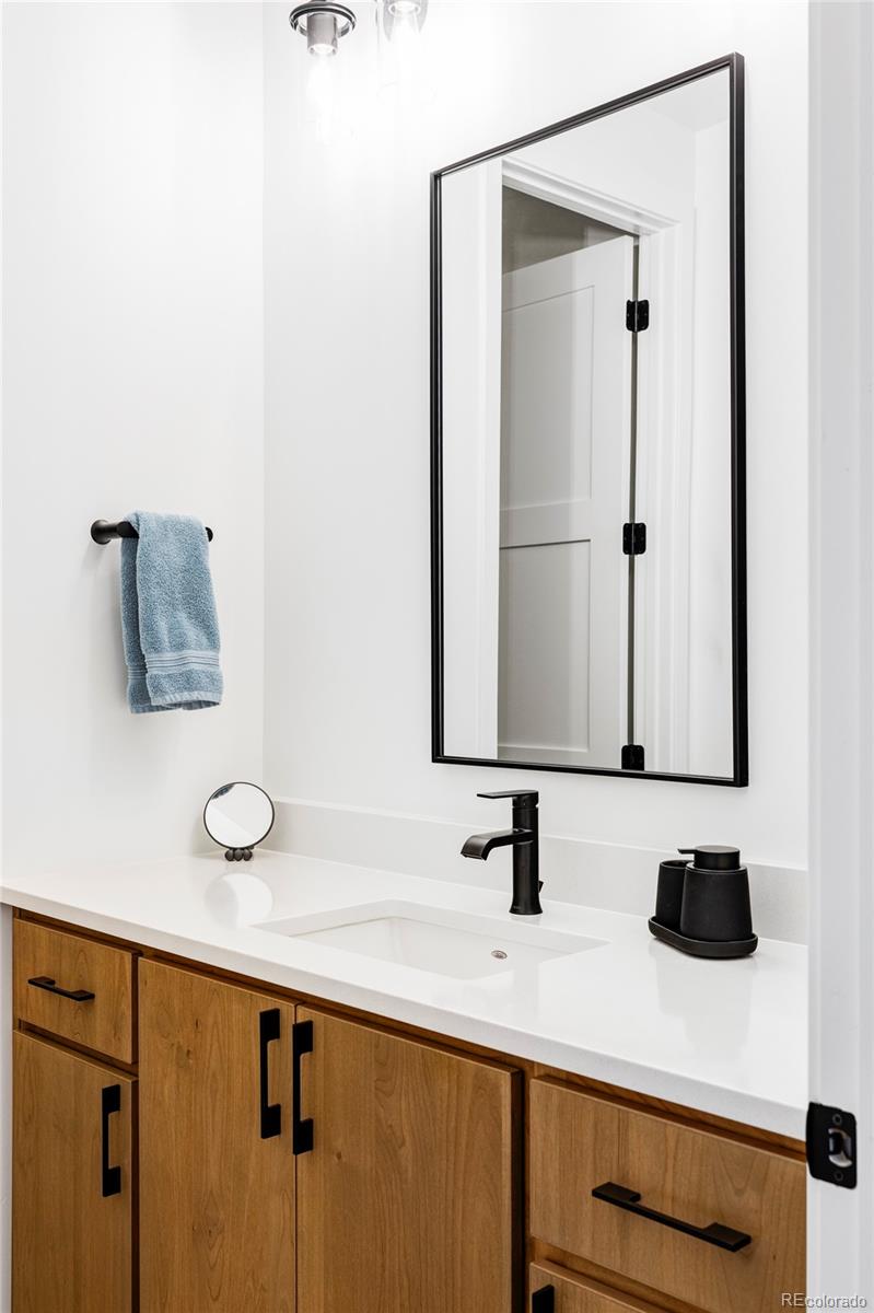 1446 S Gaylord Street