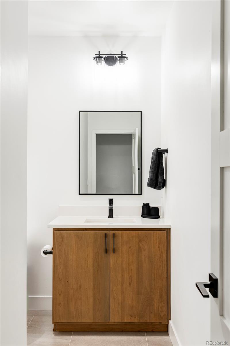 1446 S Gaylord Street