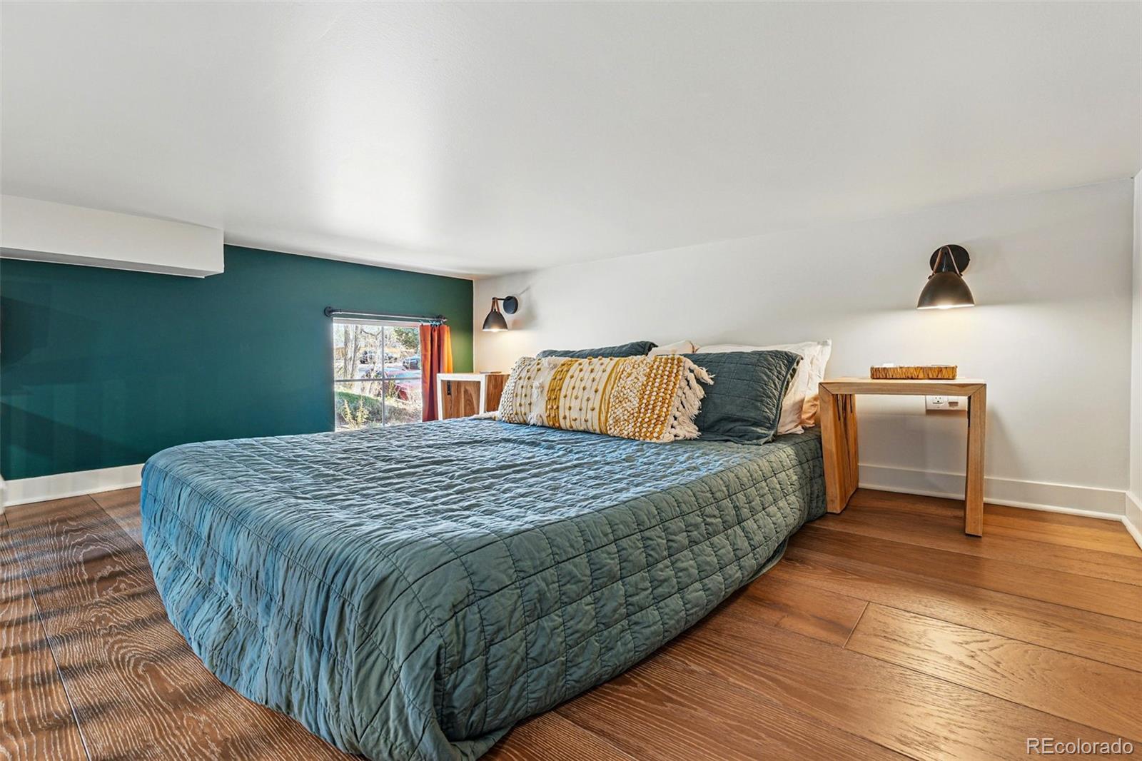 949 Raleigh Street Unit: 2