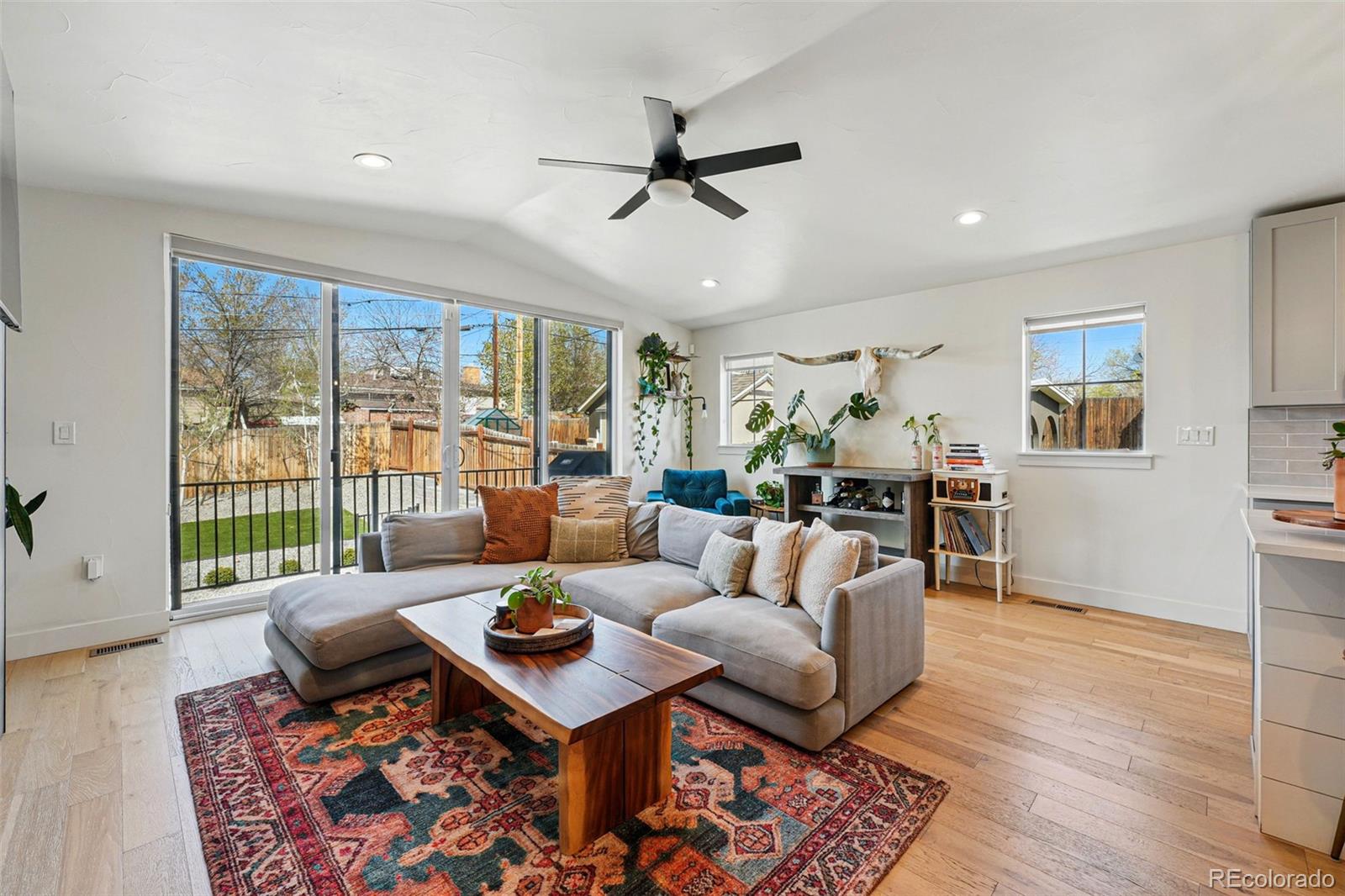 949 Raleigh Street Unit: 2