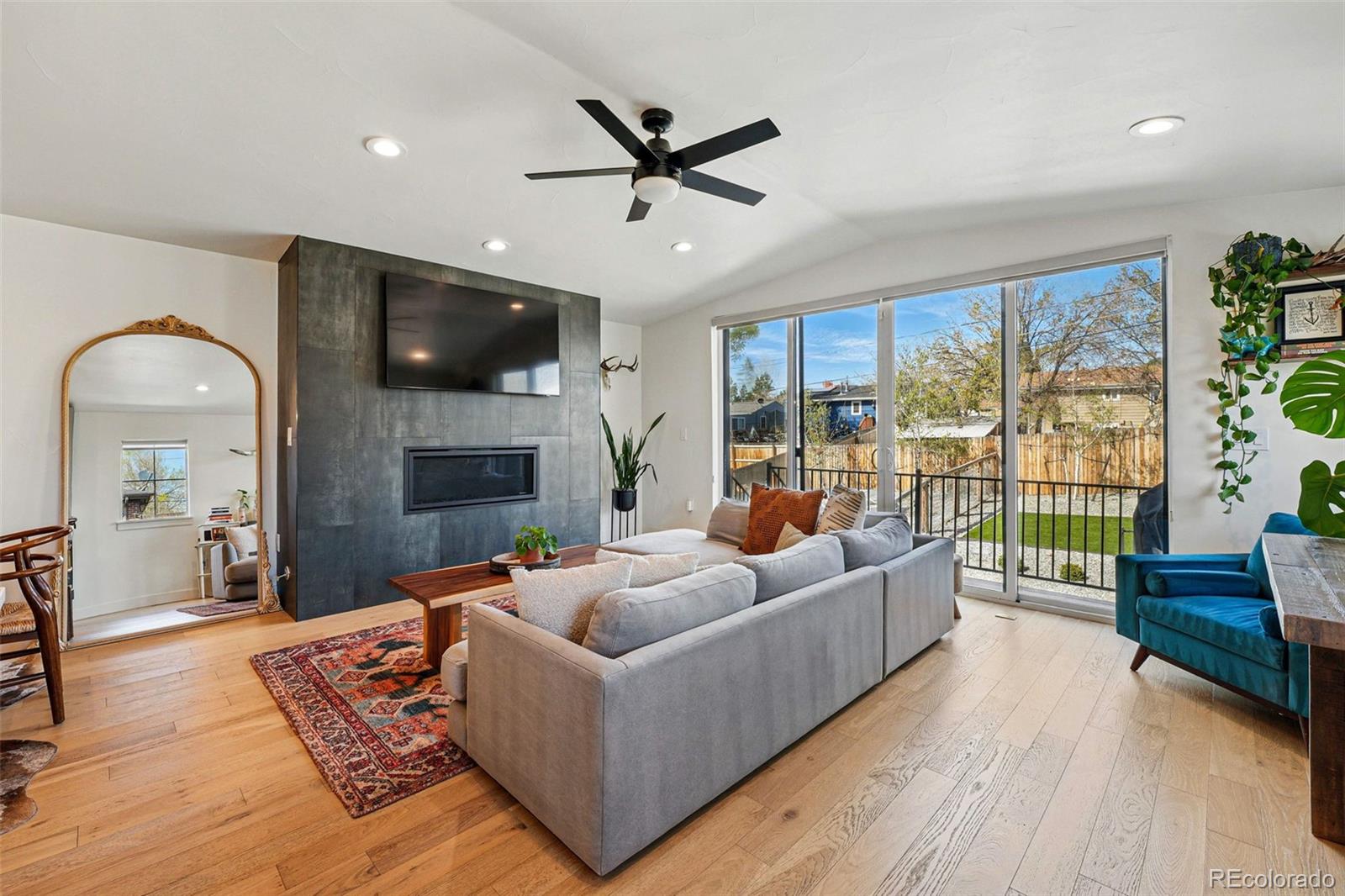 949 Raleigh Street Unit: 2