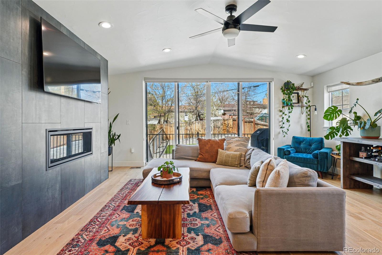 949 Raleigh Street Unit: 2