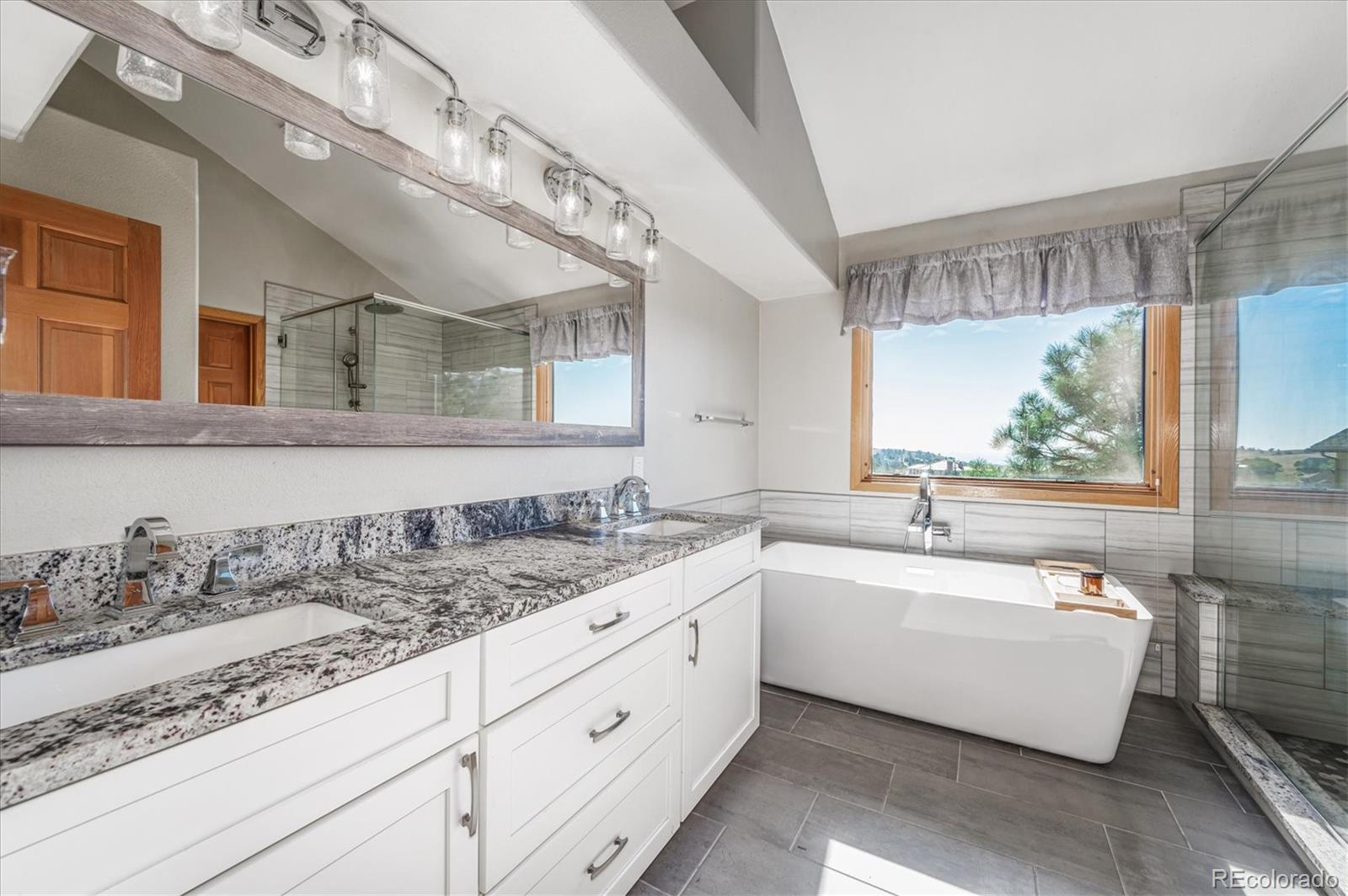 495 Mount Vernon Circle