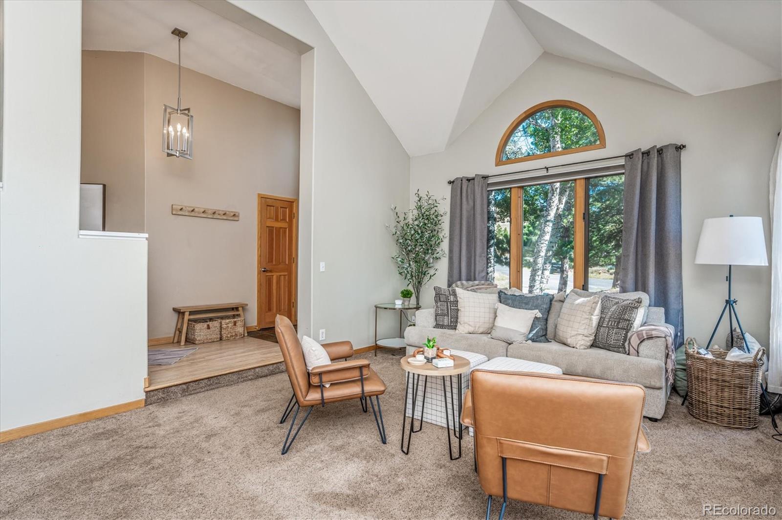 495 Mount Vernon Circle