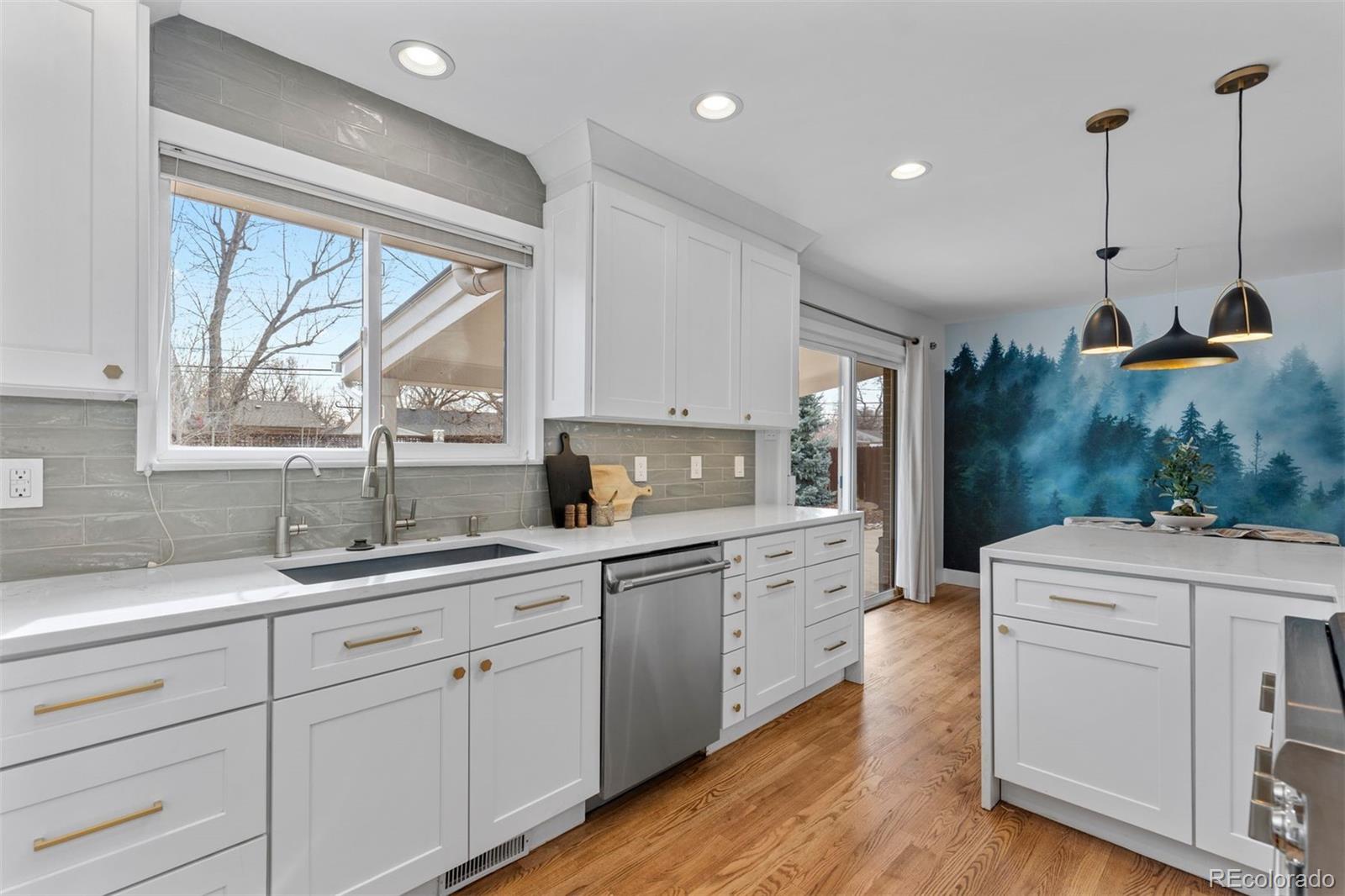 756 S Glencoe Street