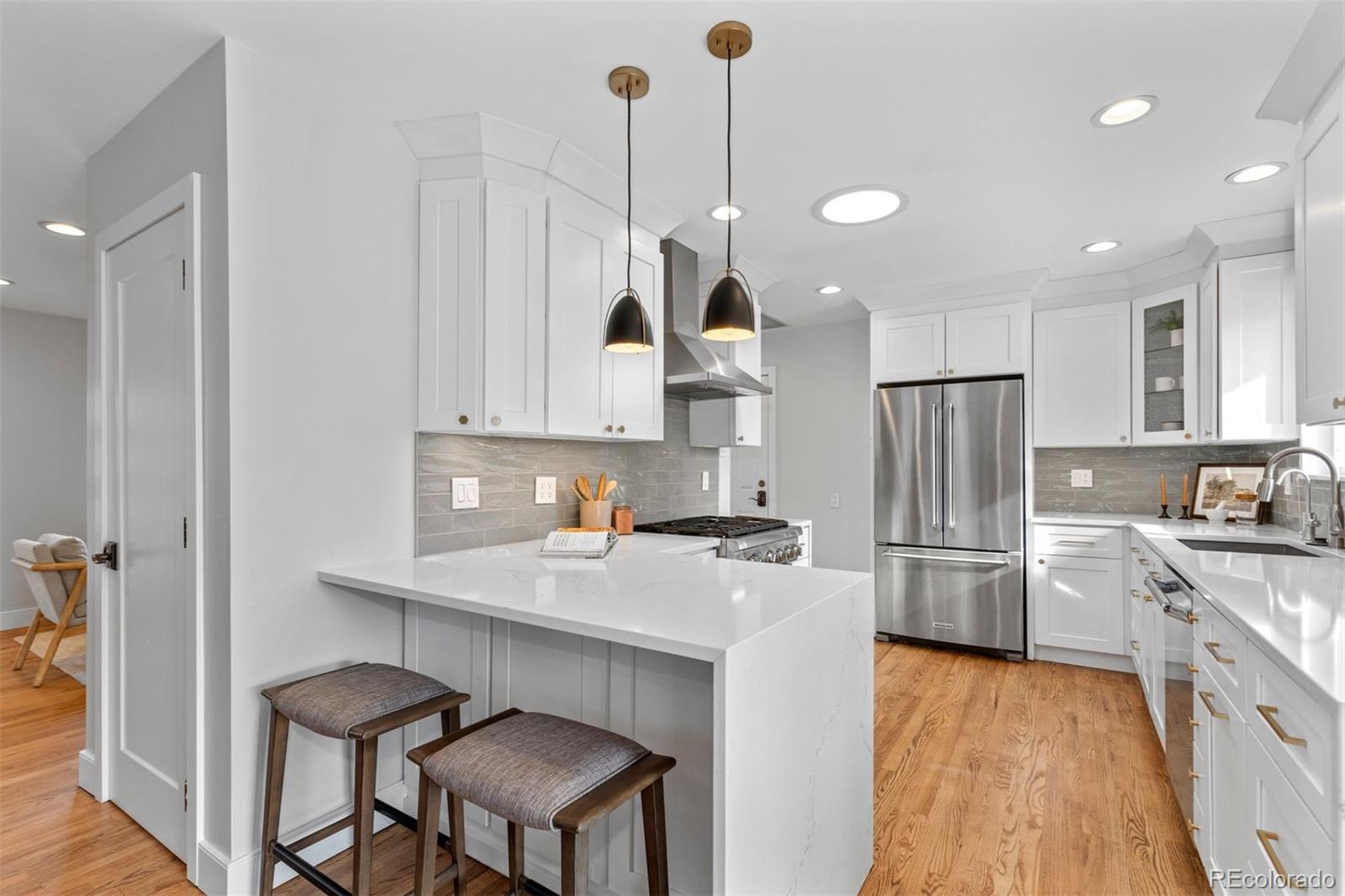 756 S Glencoe Street