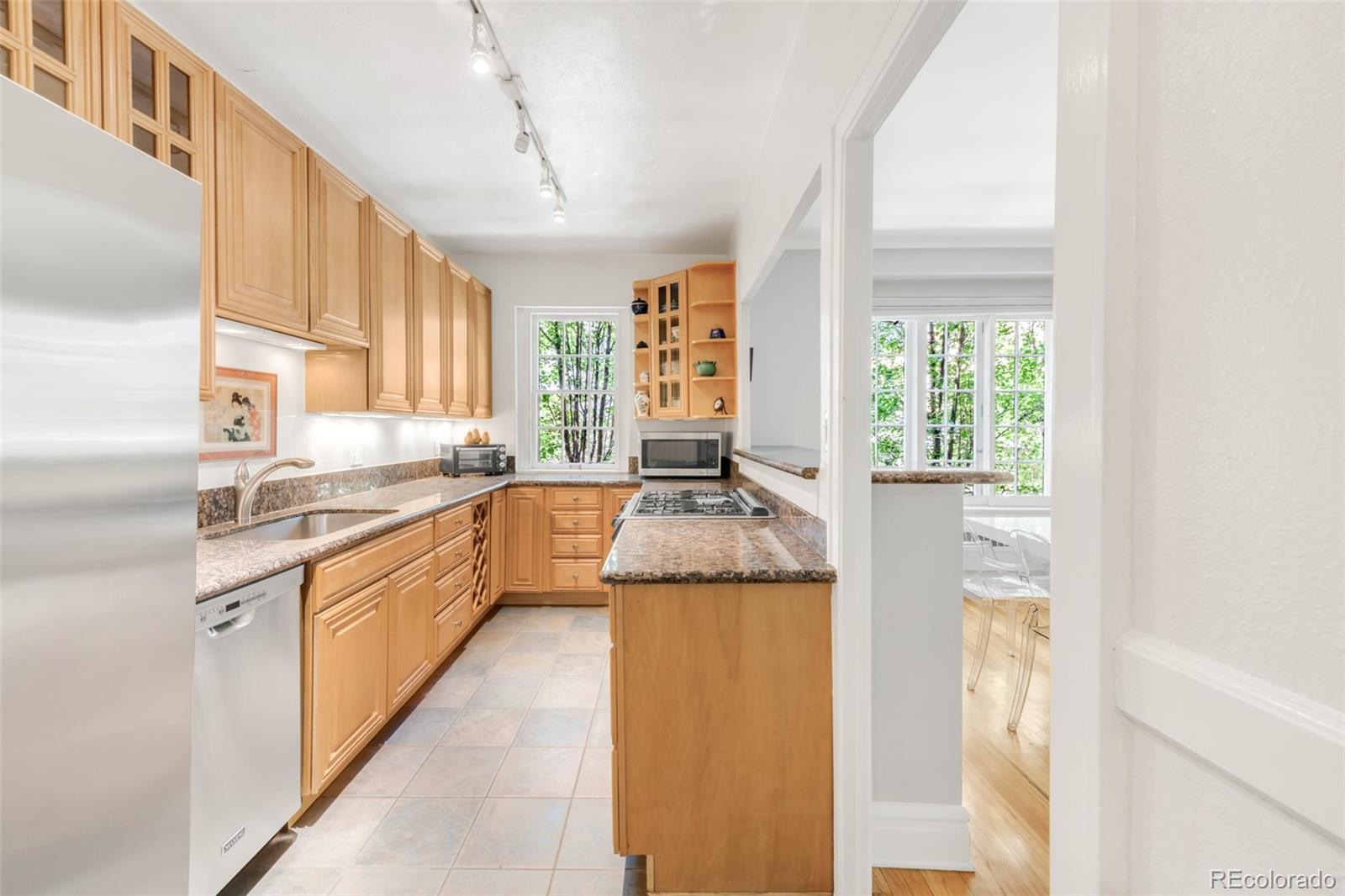 99 S Downing Street Unit: 105