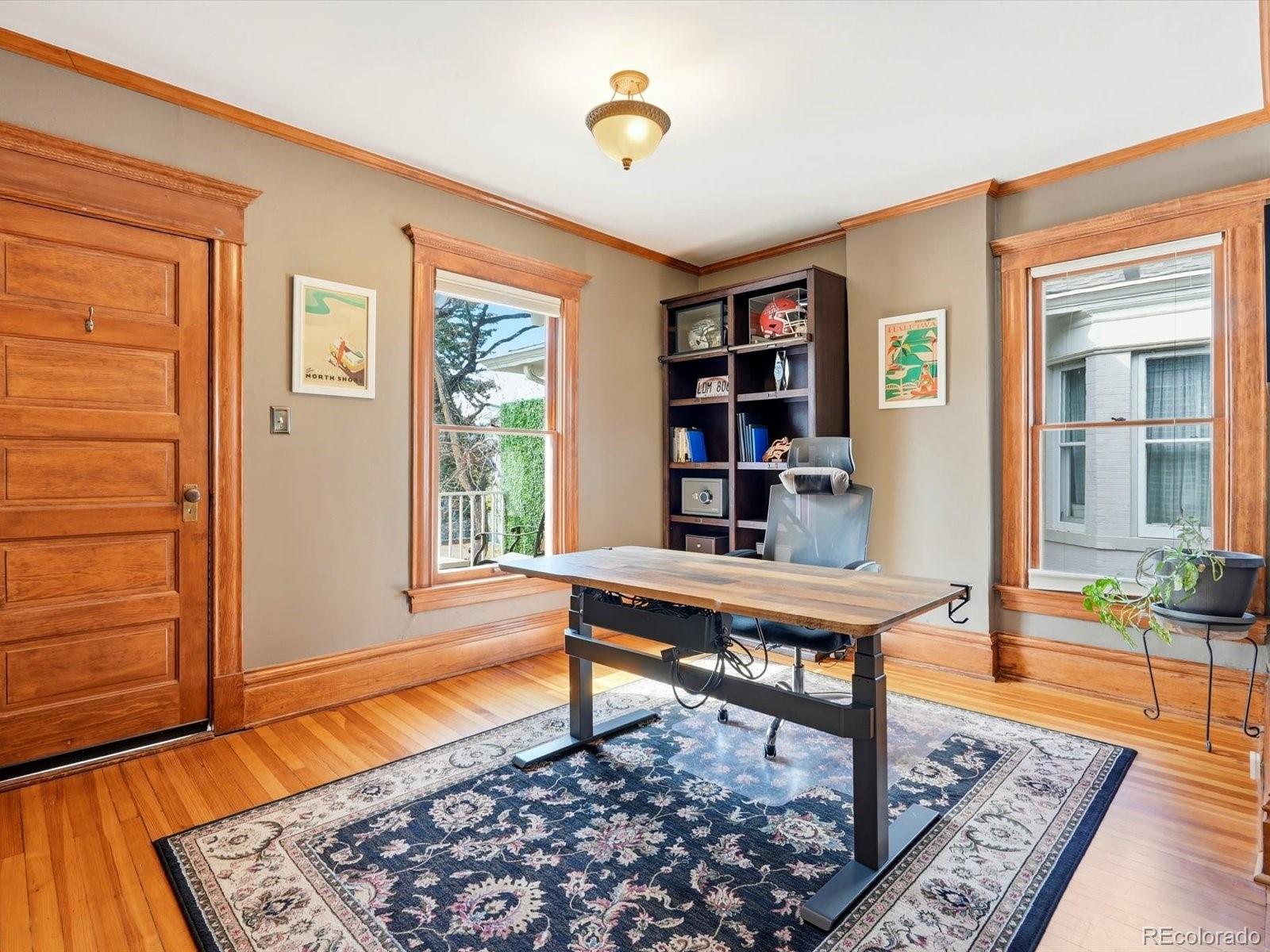 1121 N Humboldt Street