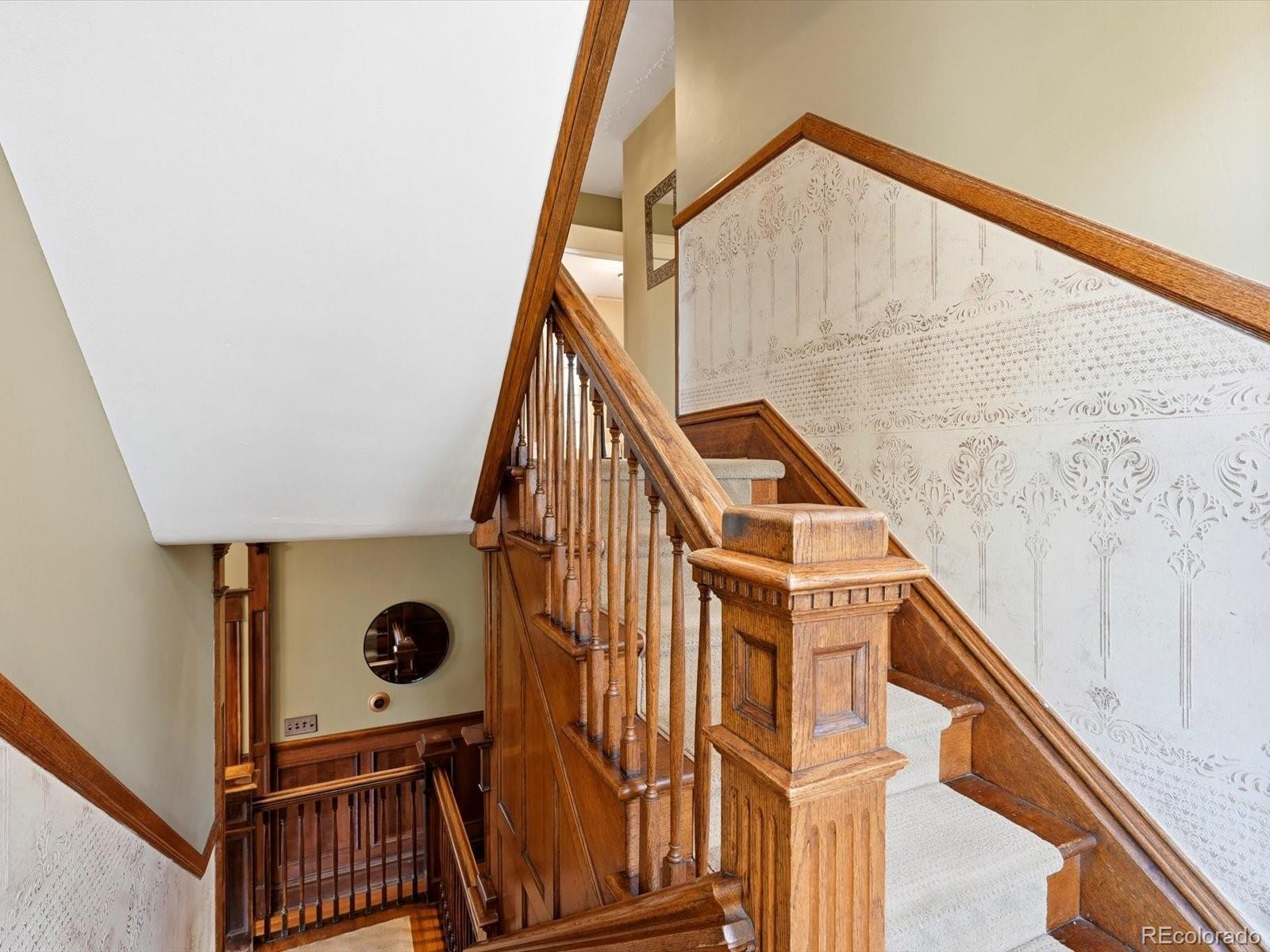 1121 N Humboldt Street