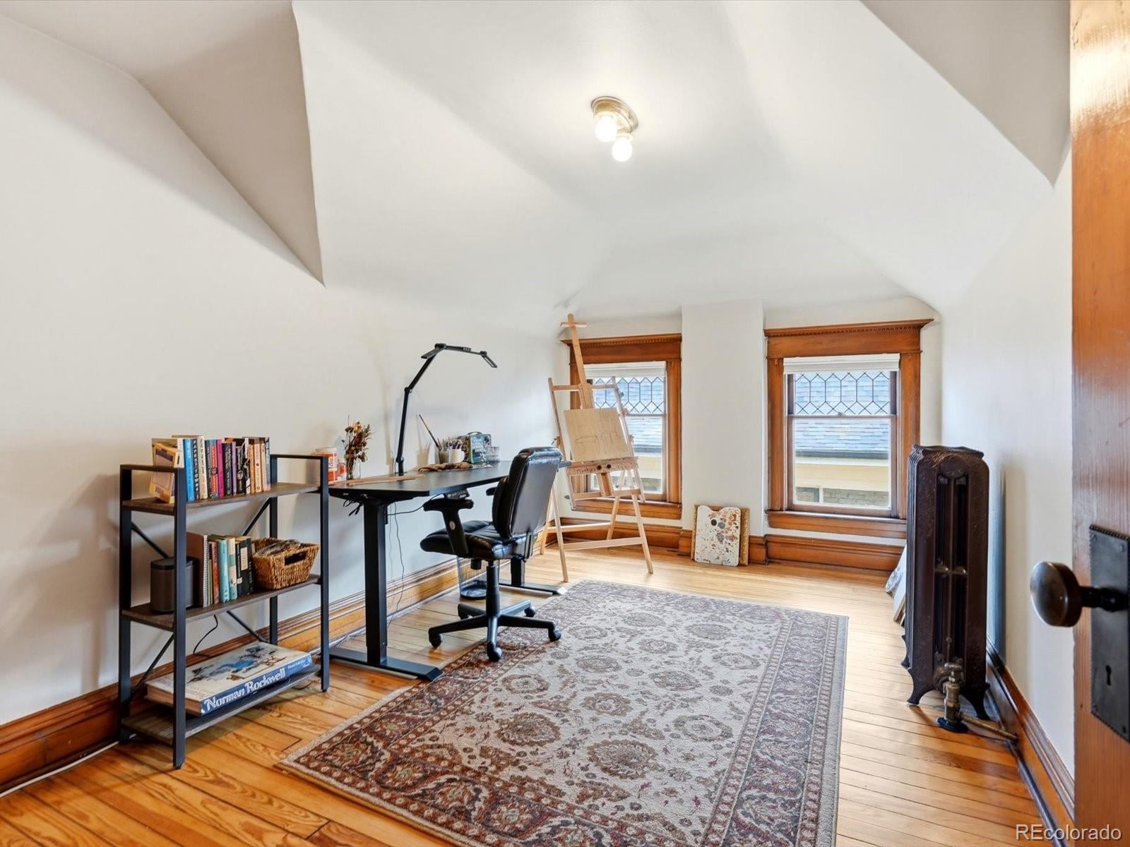 1121 N Humboldt Street