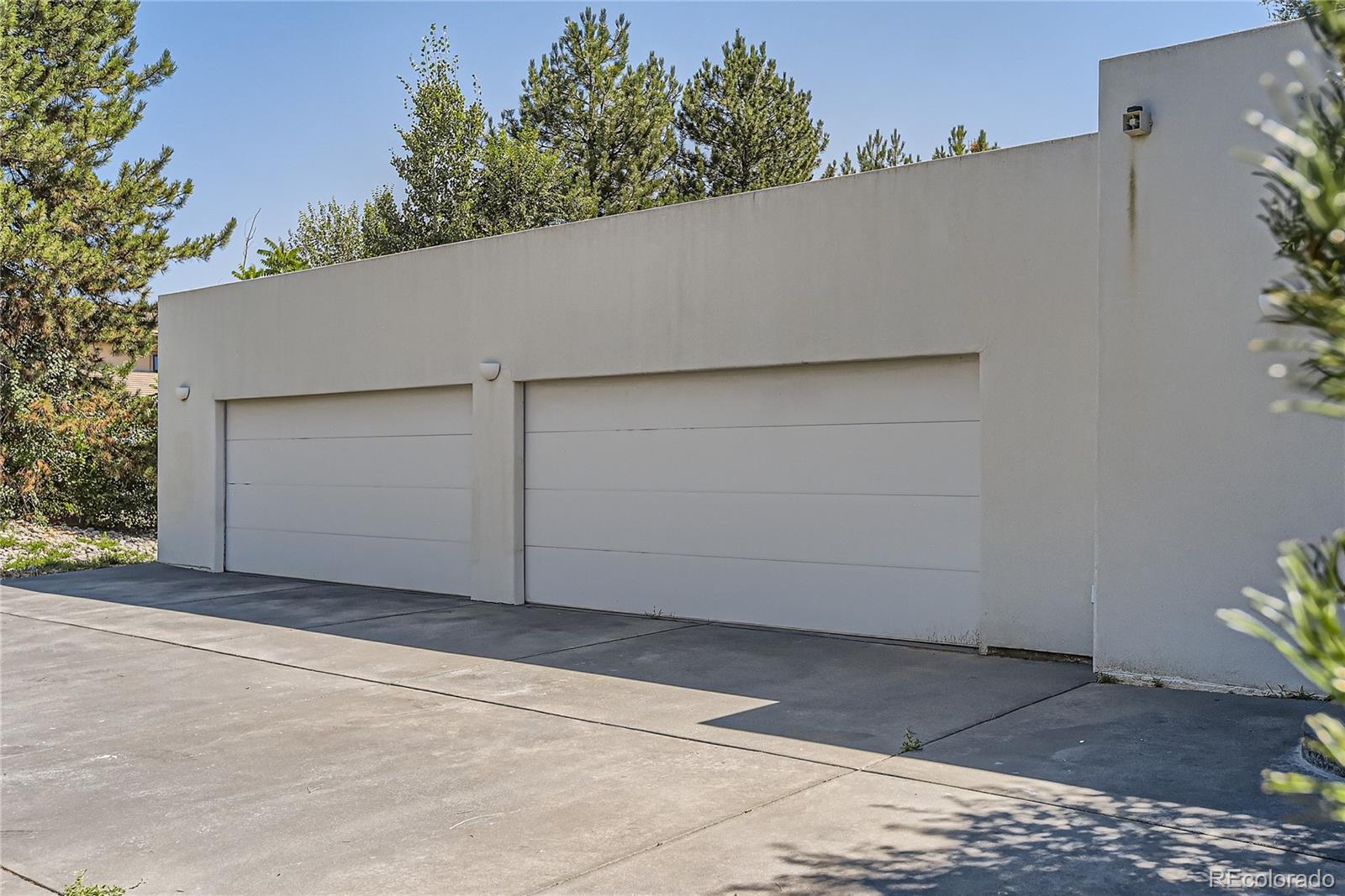 801 E Radcliff Avenue