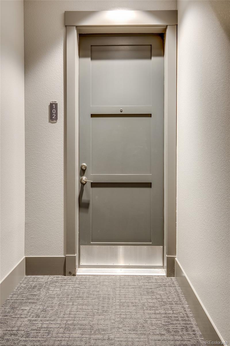 4885 S Monaco Street Unit: 102