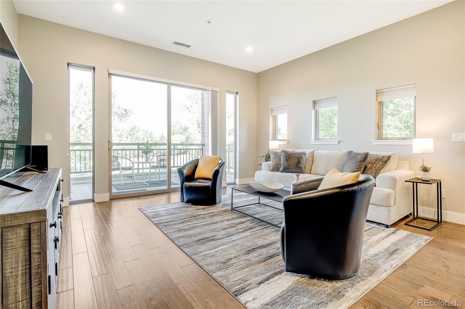 4885 S Monaco Street Unit: 102