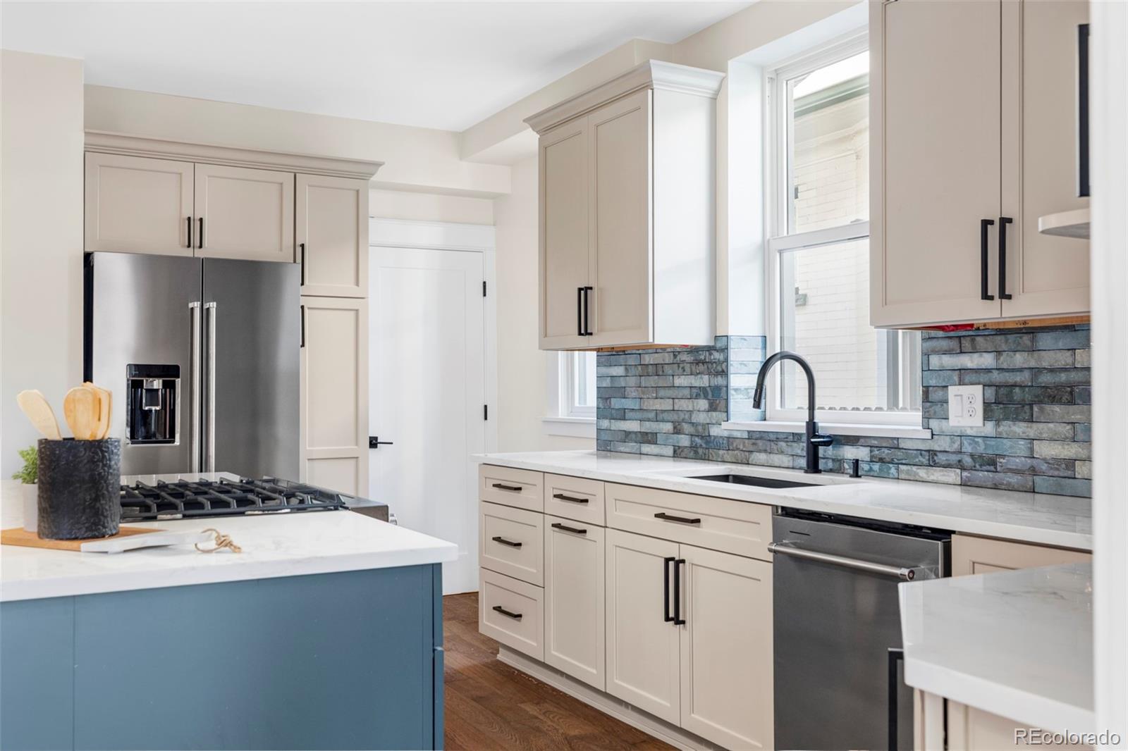 1234 N Downing Street