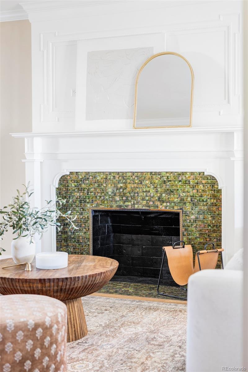 1234 N Downing Street