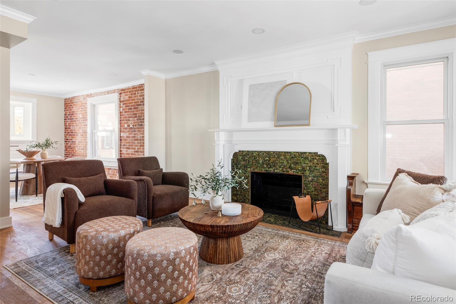 1234 N Downing Street