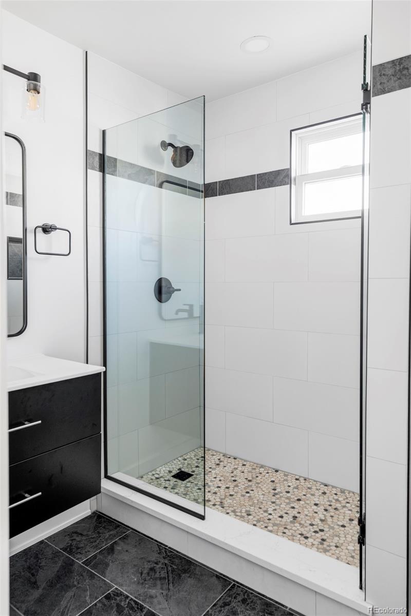 1234 N Downing Street