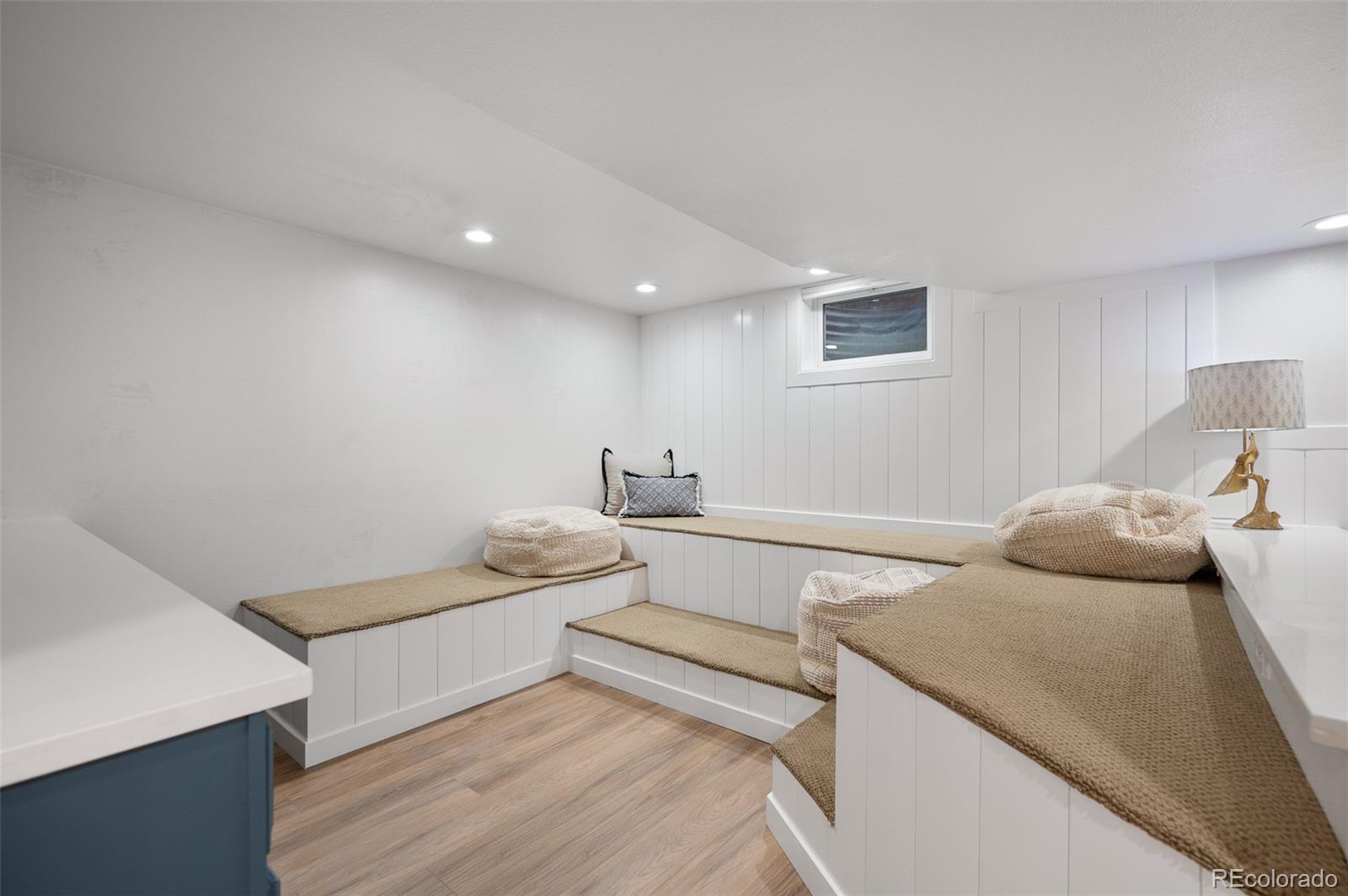 7026 S Magnolia Circle