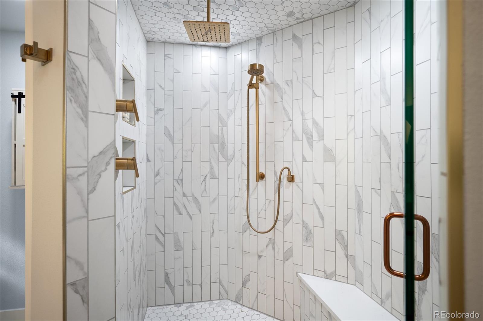 7026 S Magnolia Circle