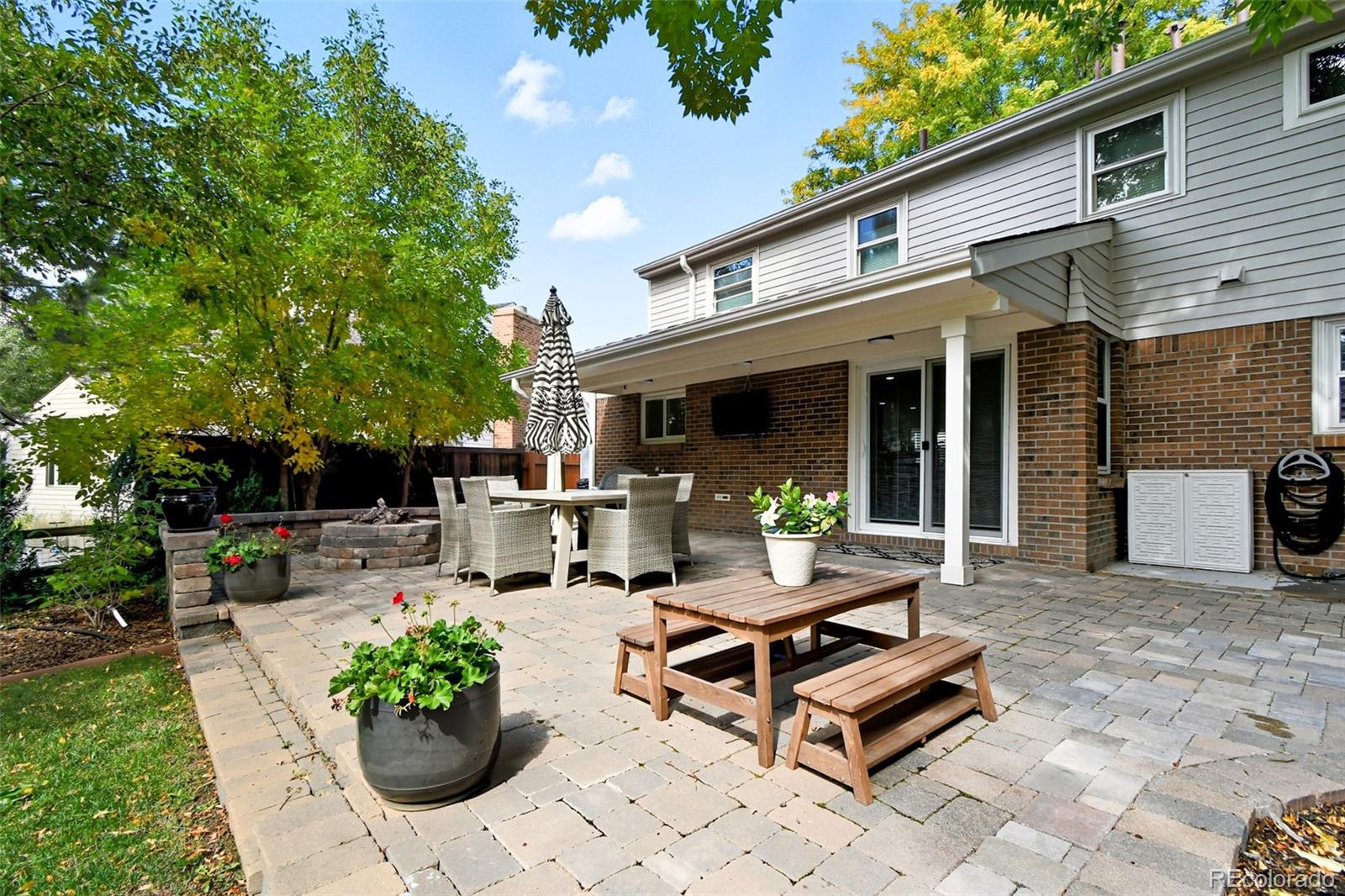 7026 S Magnolia Circle