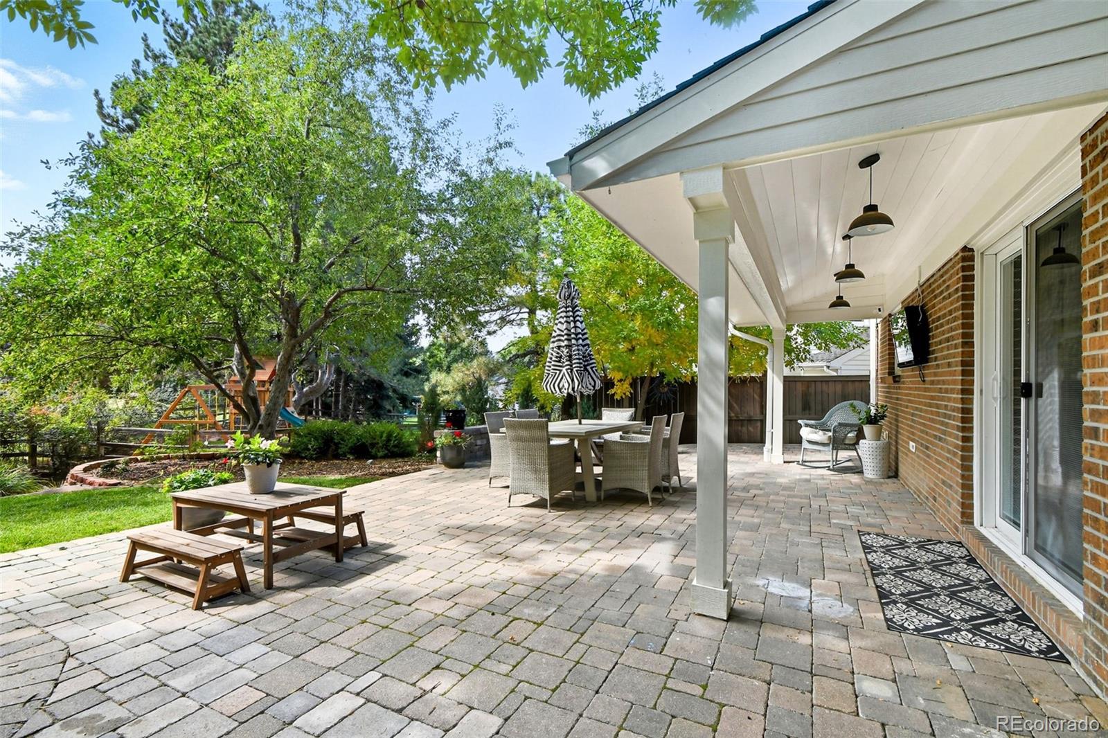 7026 S Magnolia Circle