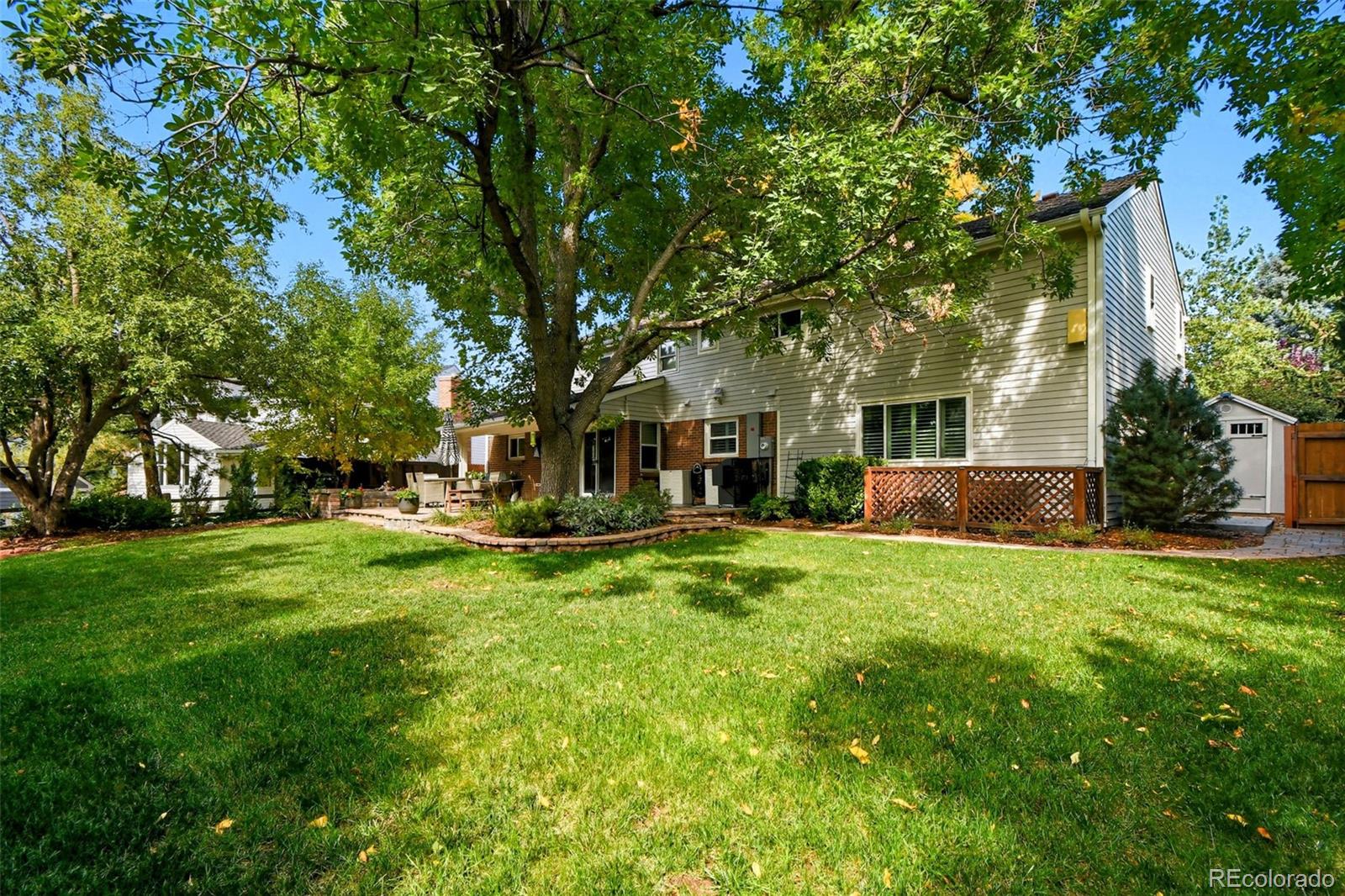 7026 S Magnolia Circle