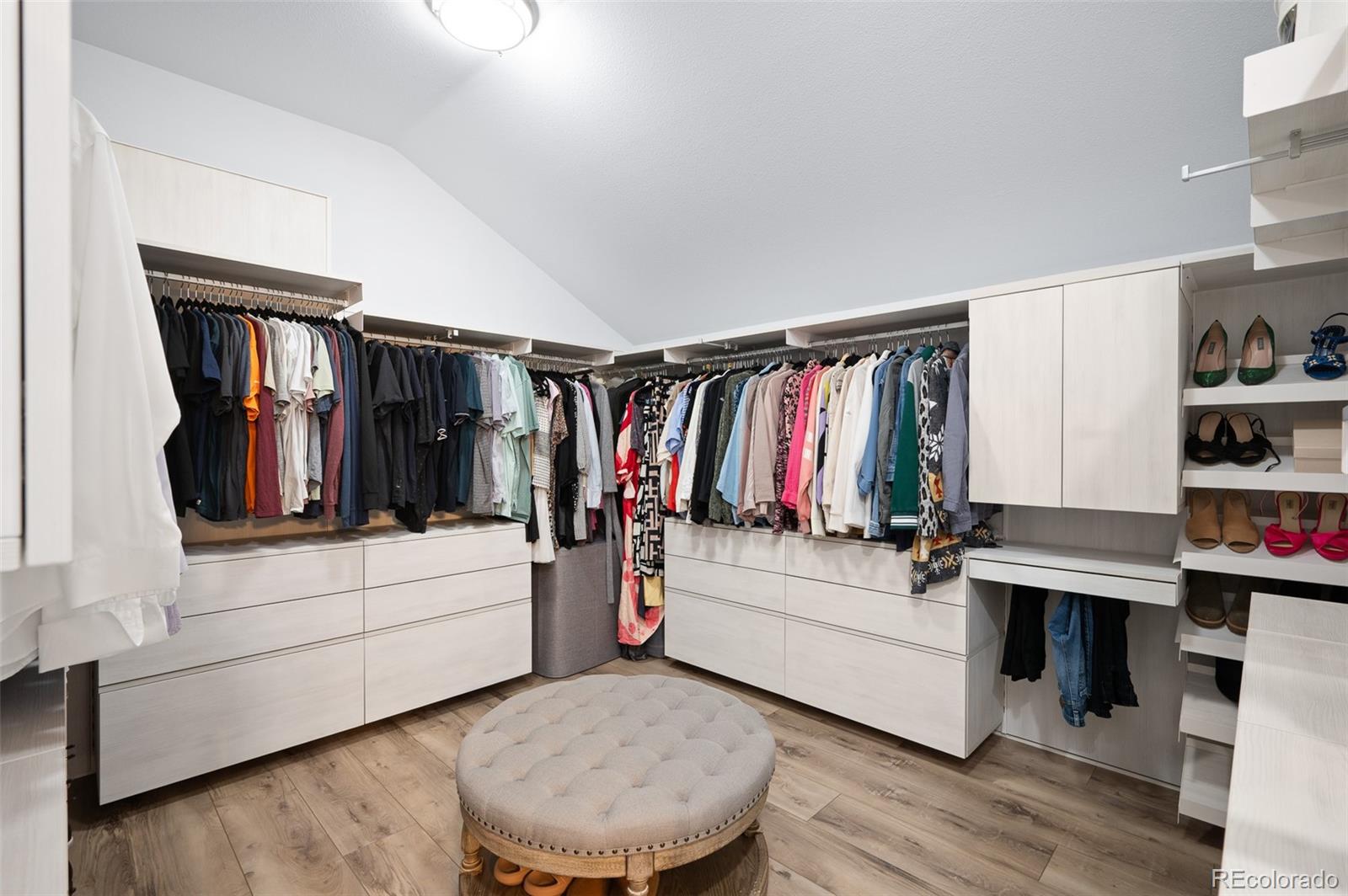 7026 S Magnolia Circle