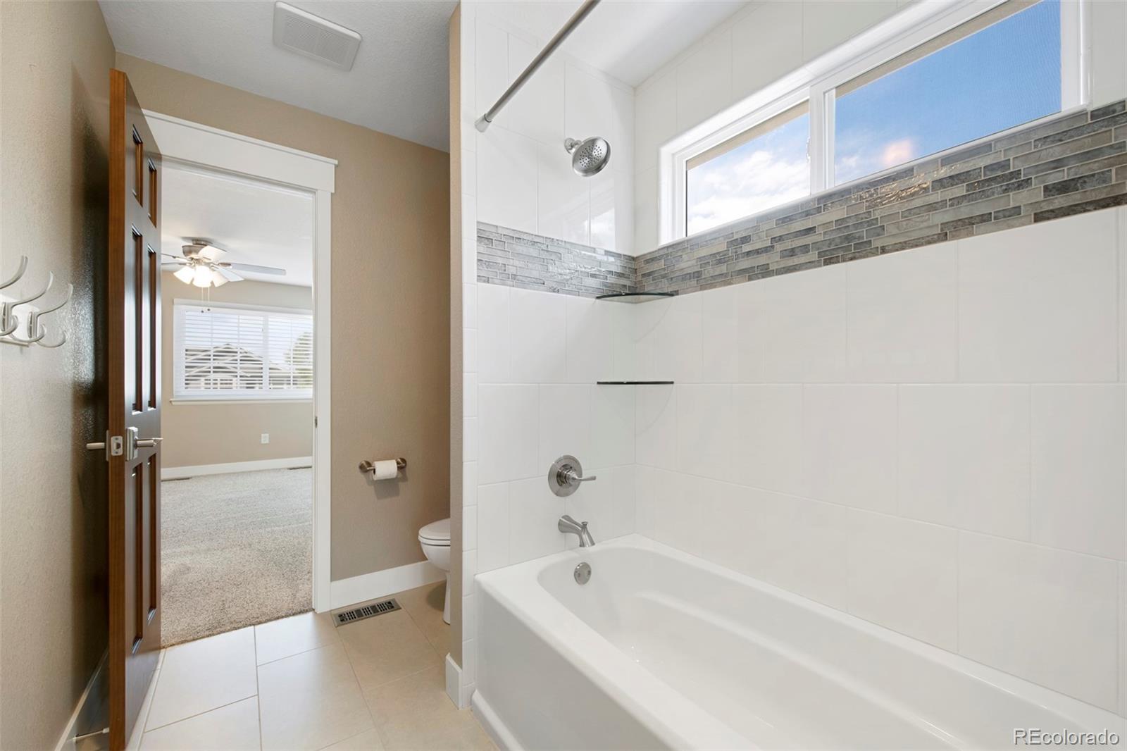 7446 S Curtice Court