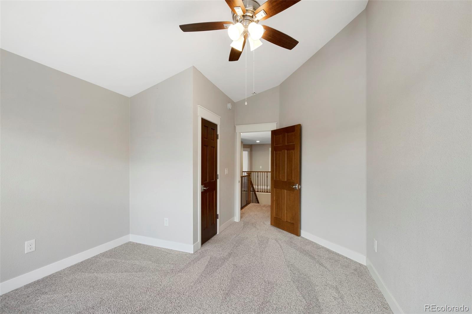 7446 S Curtice Court