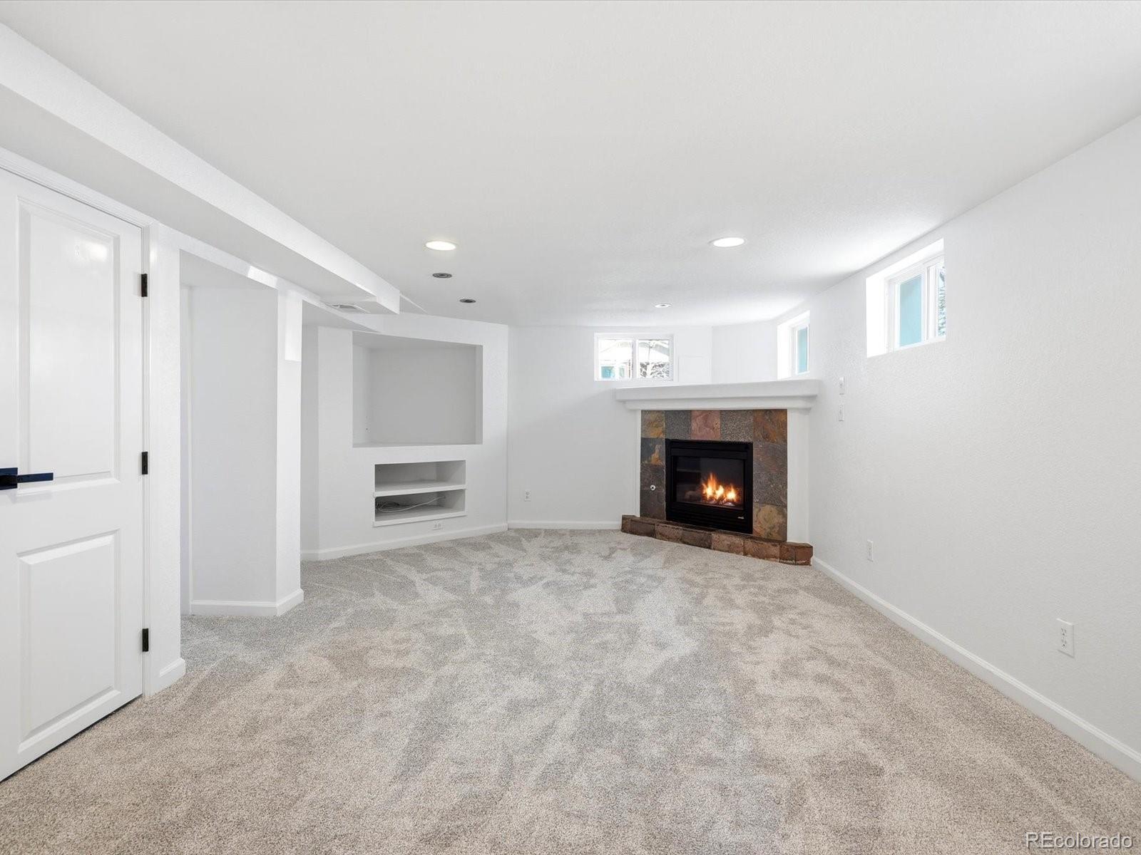 1433 S Gaylord Street