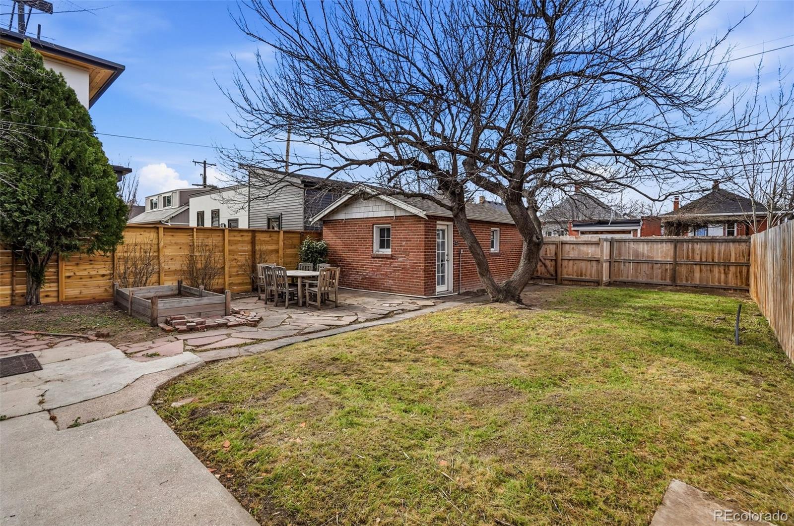 535 S Washington Street