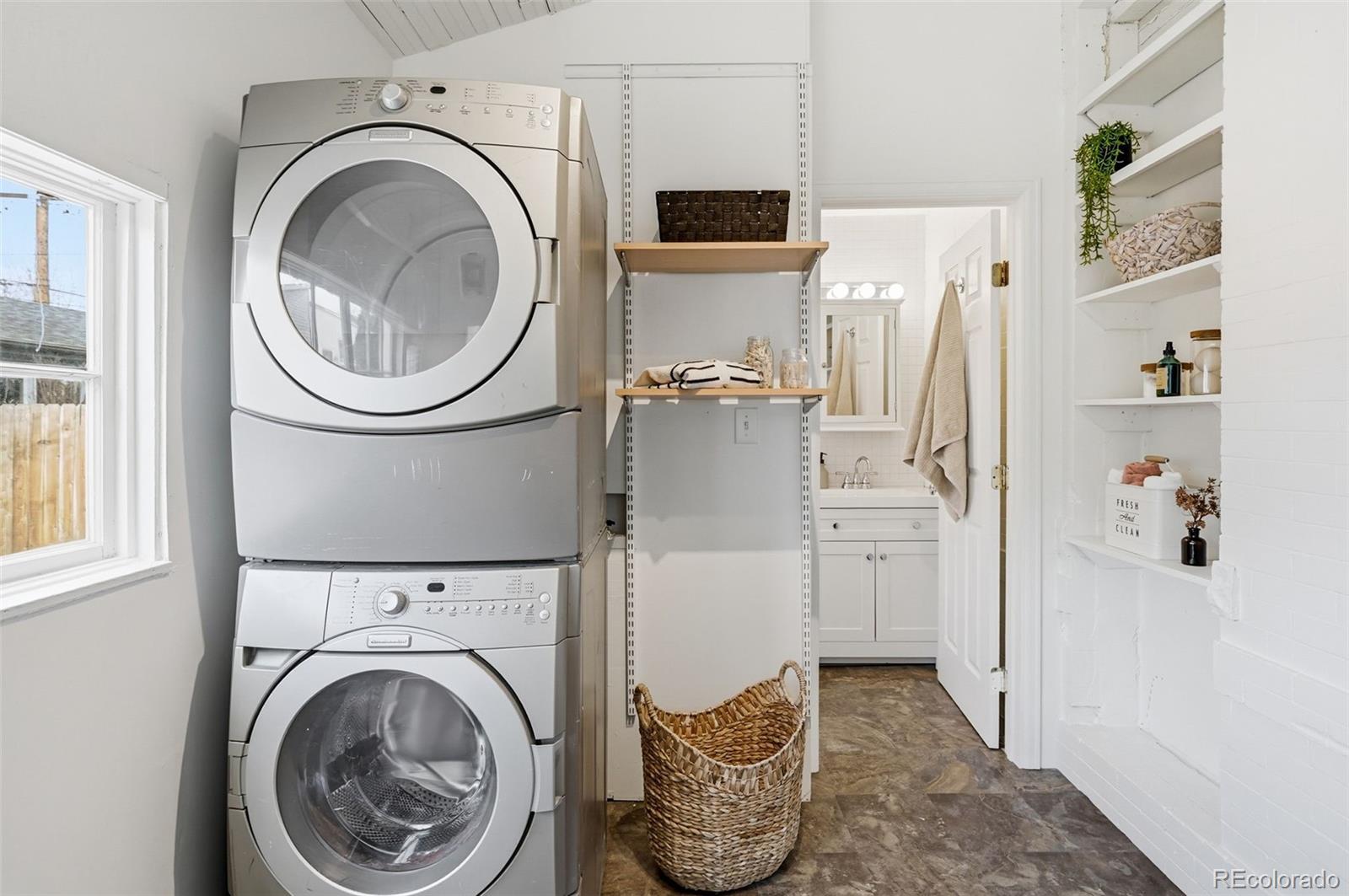 535 S Washington Street